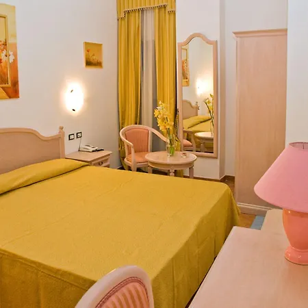 Luna Bed & Breakfast *